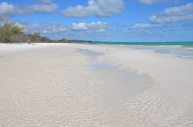 Fraser Island 4WD Tour from Noosa or Rainbow Beach Fraser Island 4WD Tour from Noosa or Rainbow Beach