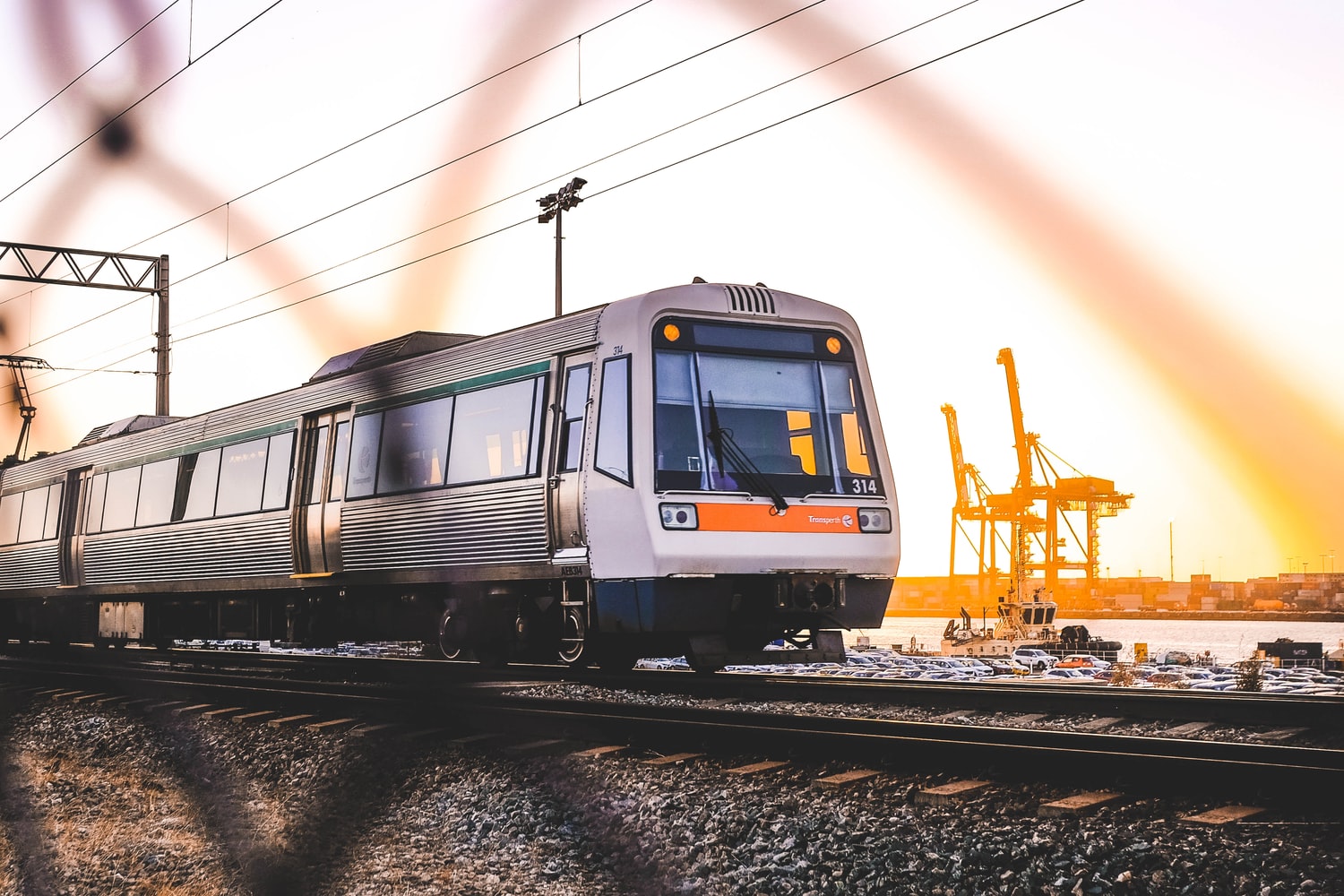 Sydney To Melbourne By Road Or Rail Sydney To Melbourne By Road Or Rail
