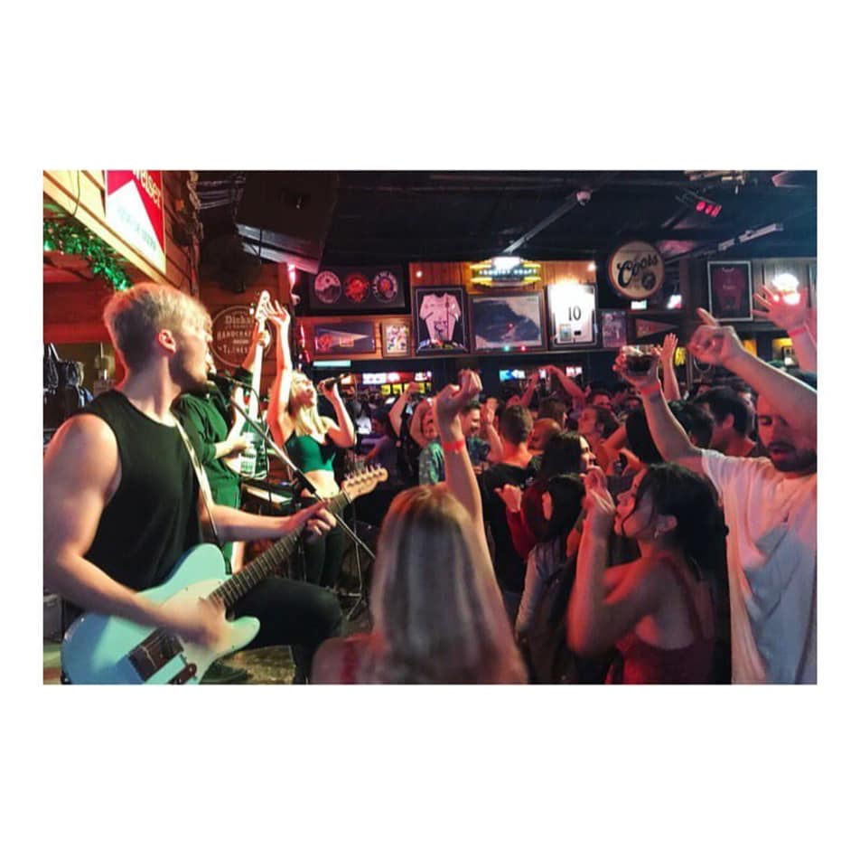 Thumpin Thursday At The Mustang Bar With KASKAYDE