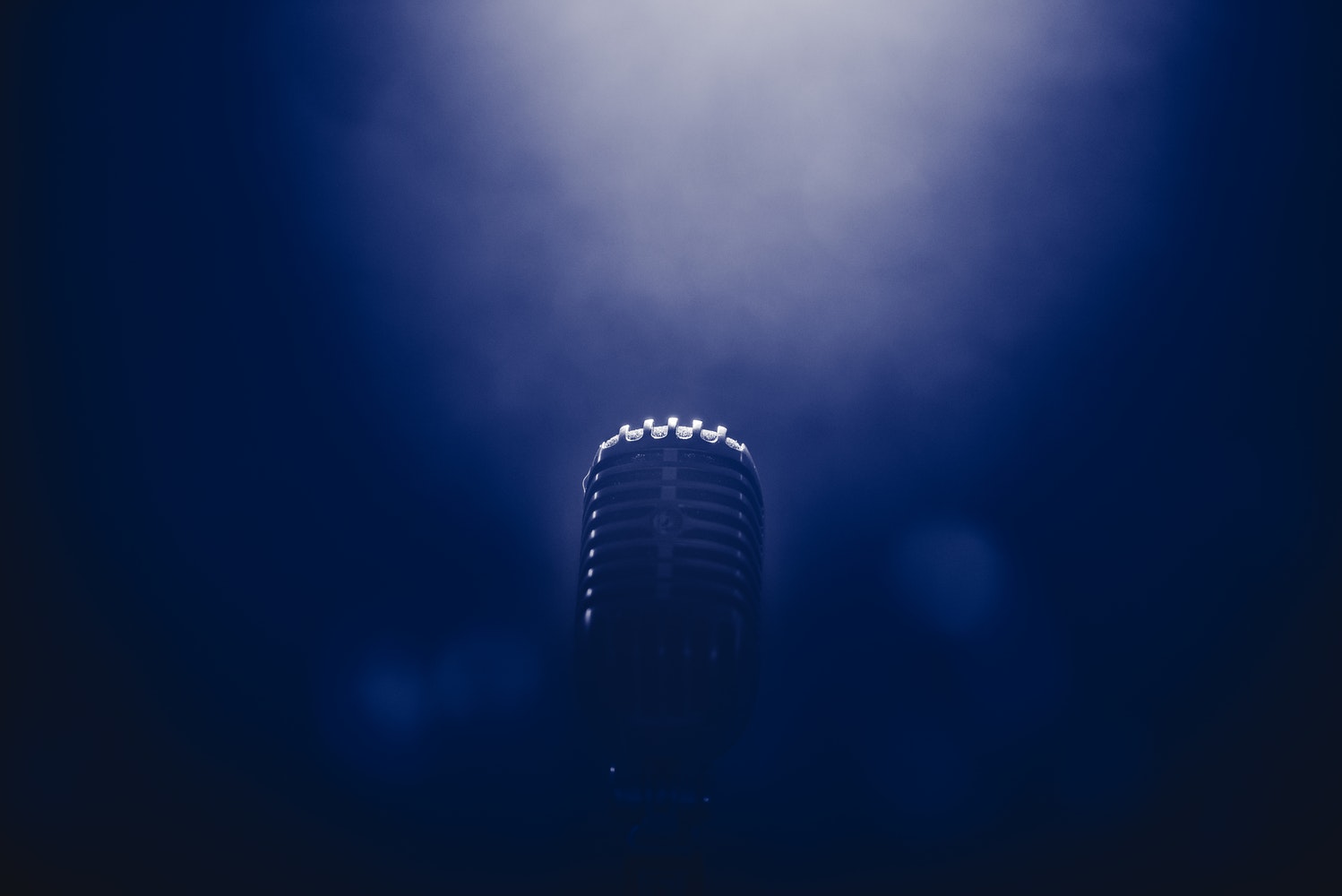 Frontier Comedy tours Sydney