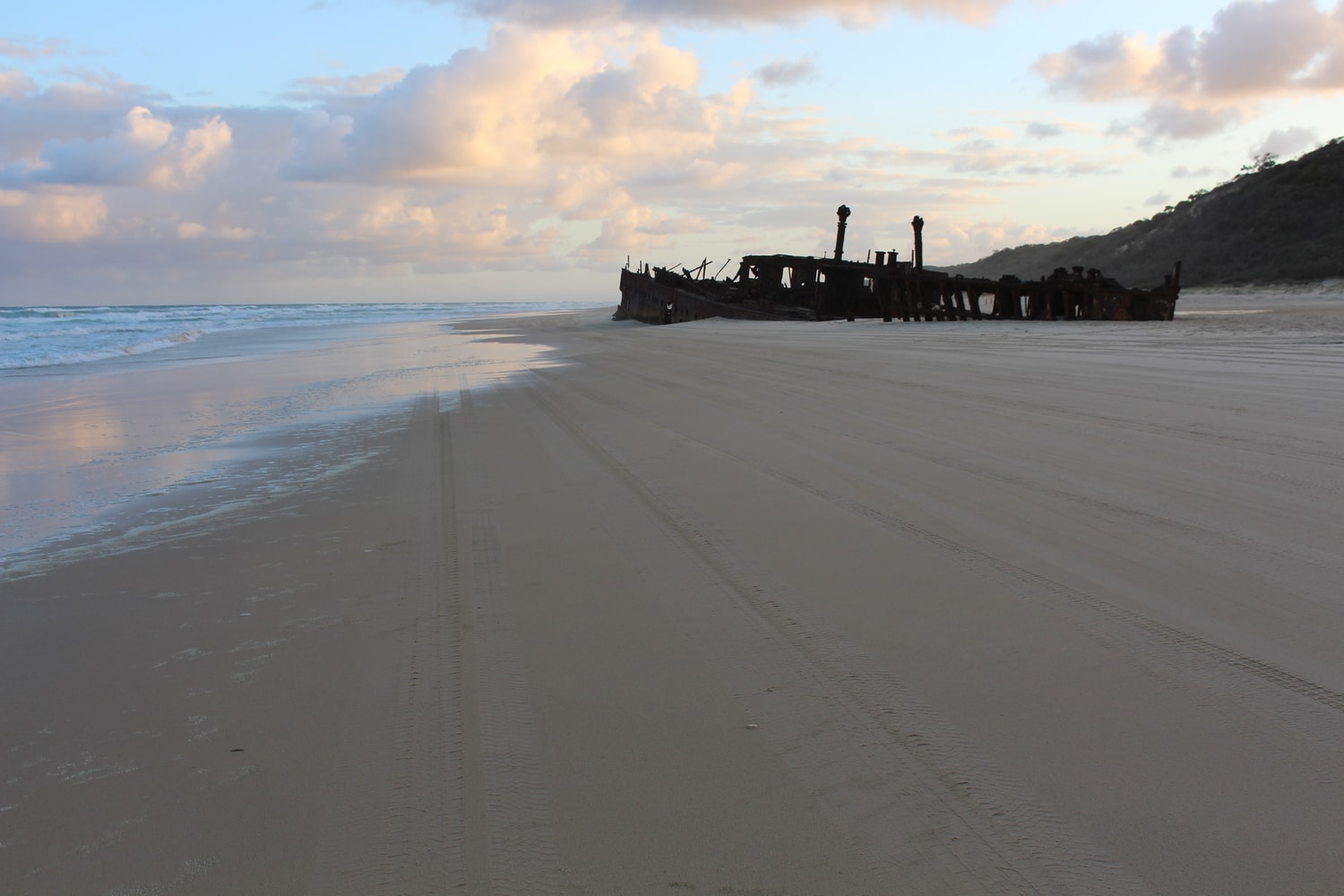 Fraser Island Tour With Dropbear Adventure Tours Fraser Island Tour With Dropbear Adventure Tours
