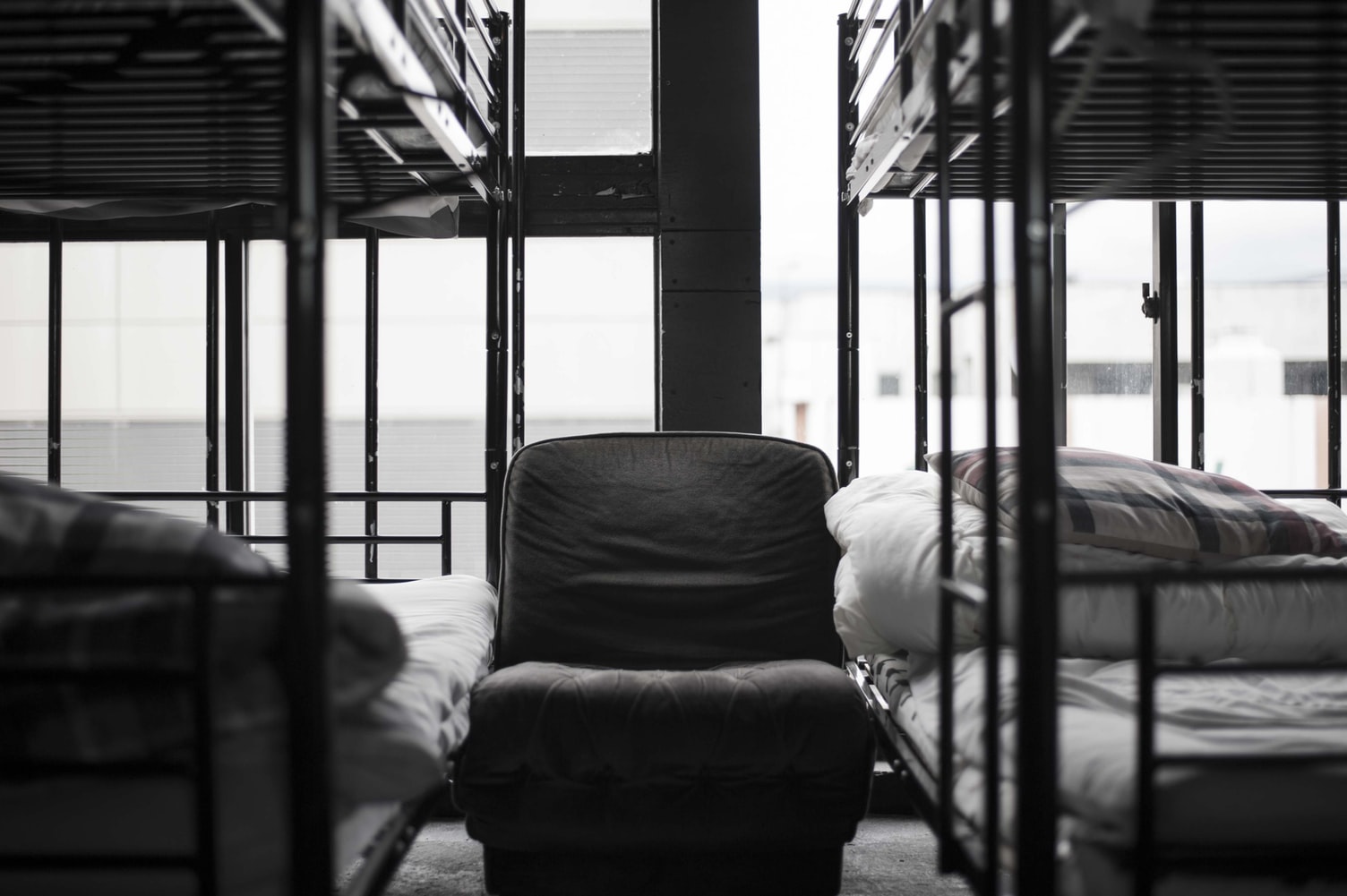 Female Accommodation in Melbourne for Backpacker Female Accommodation in Melbourne for Backpacker
