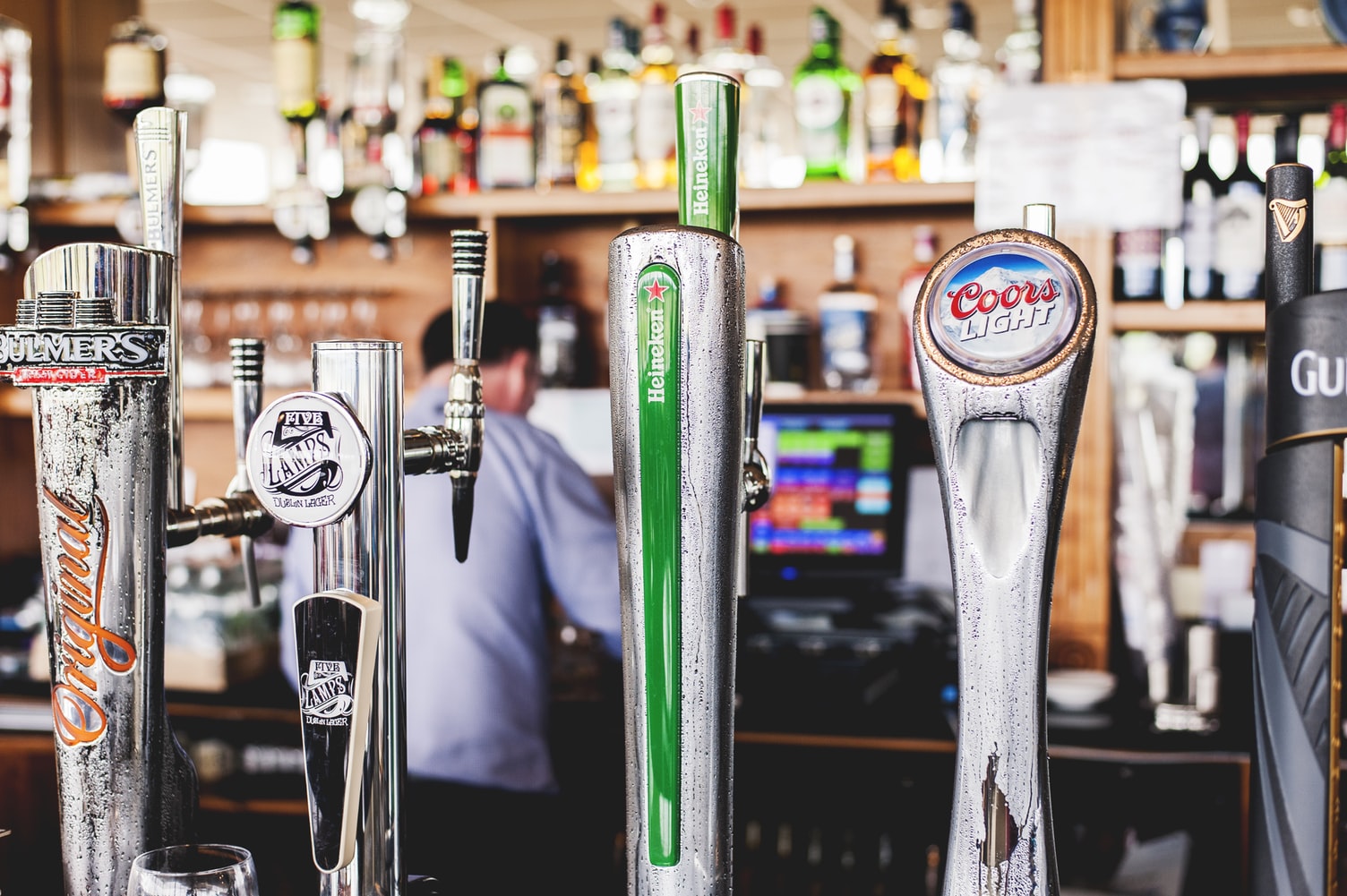 Backpacker Pubs in Melbourne Australia Backpacker Pubs in Melbourne Australia