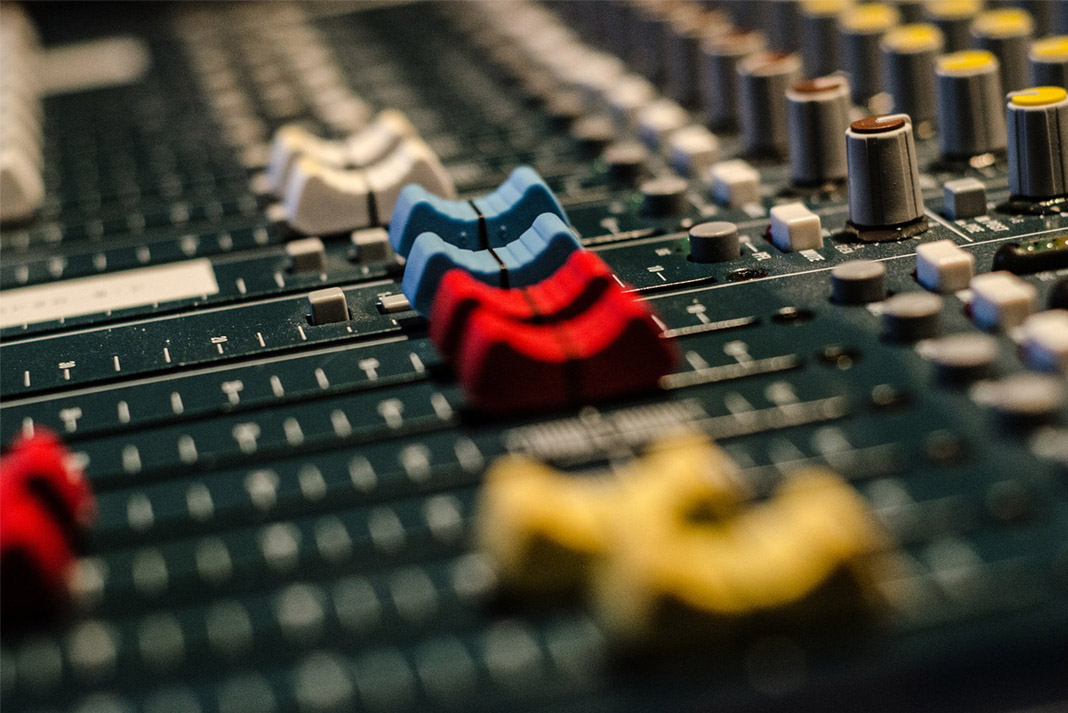 Sound mixer panel