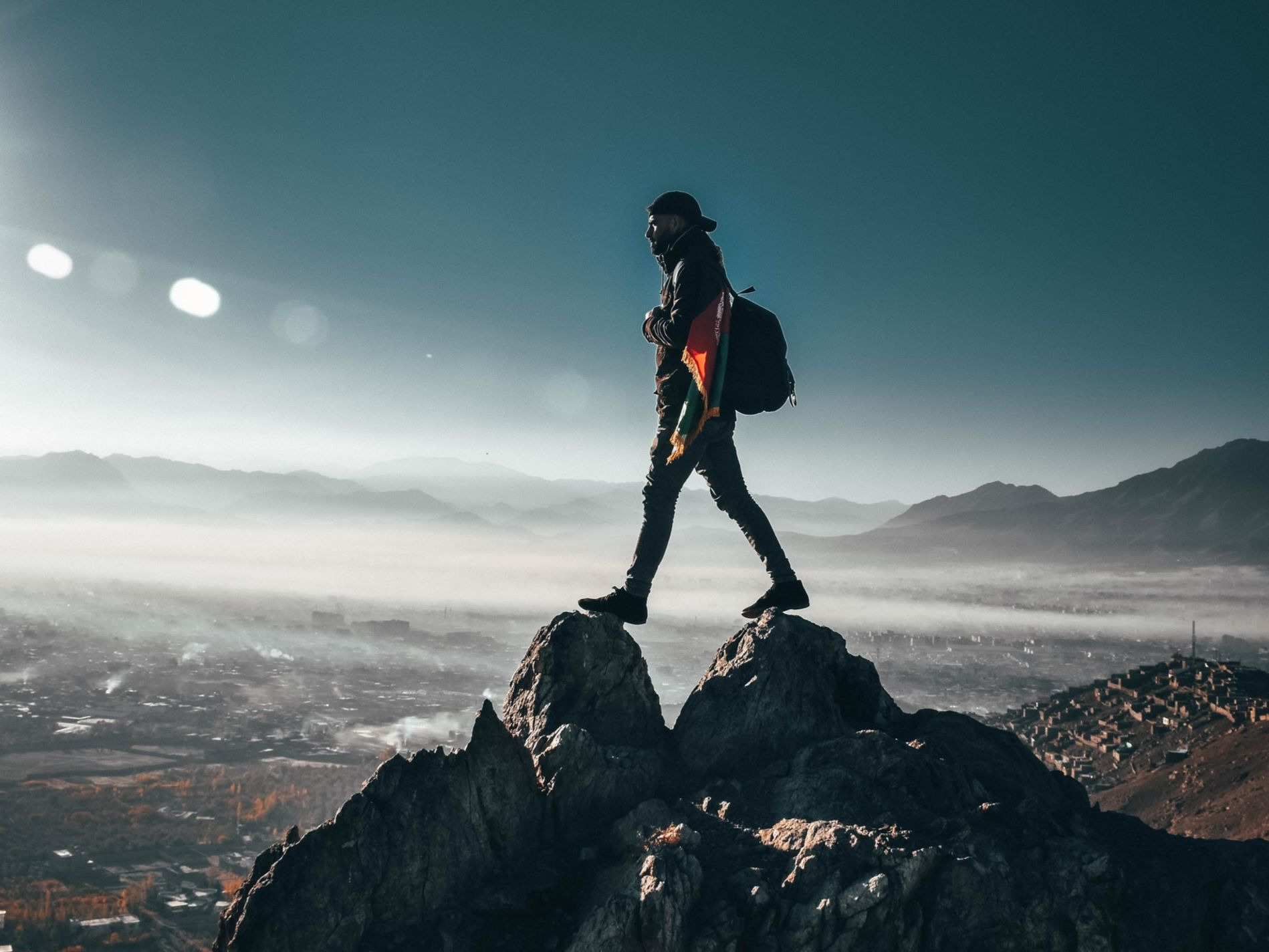 person-standing-on-top-of-rock-1576937(1) 5 Miami Travel Tips to Save Time and Money