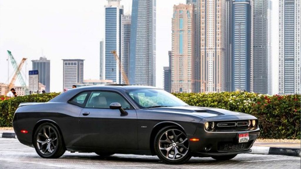 Things to Know Before Hiring a Luxury Car in Dubai