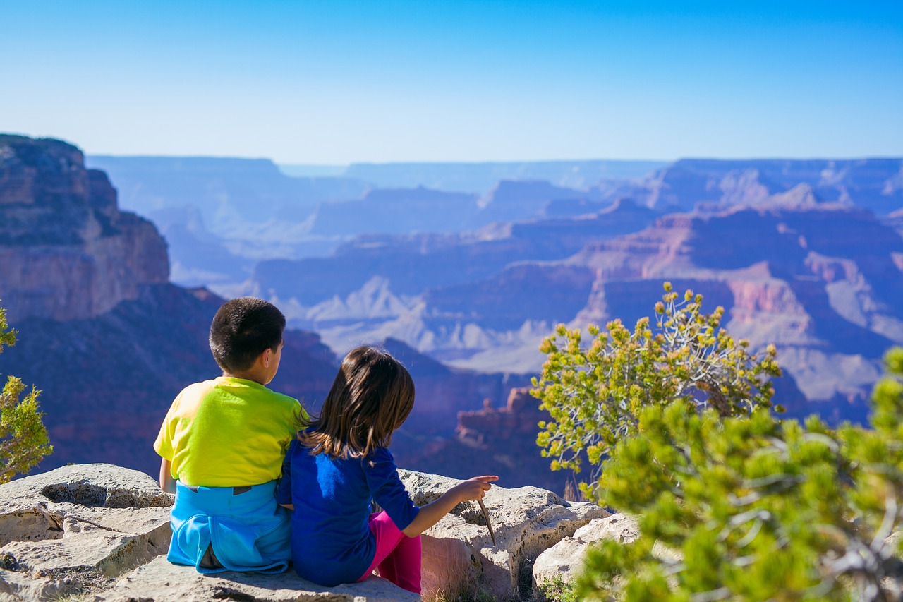 How to Keep Your Kids Healthy While Travelling How to Keep Your Kids Healthy While Travelling