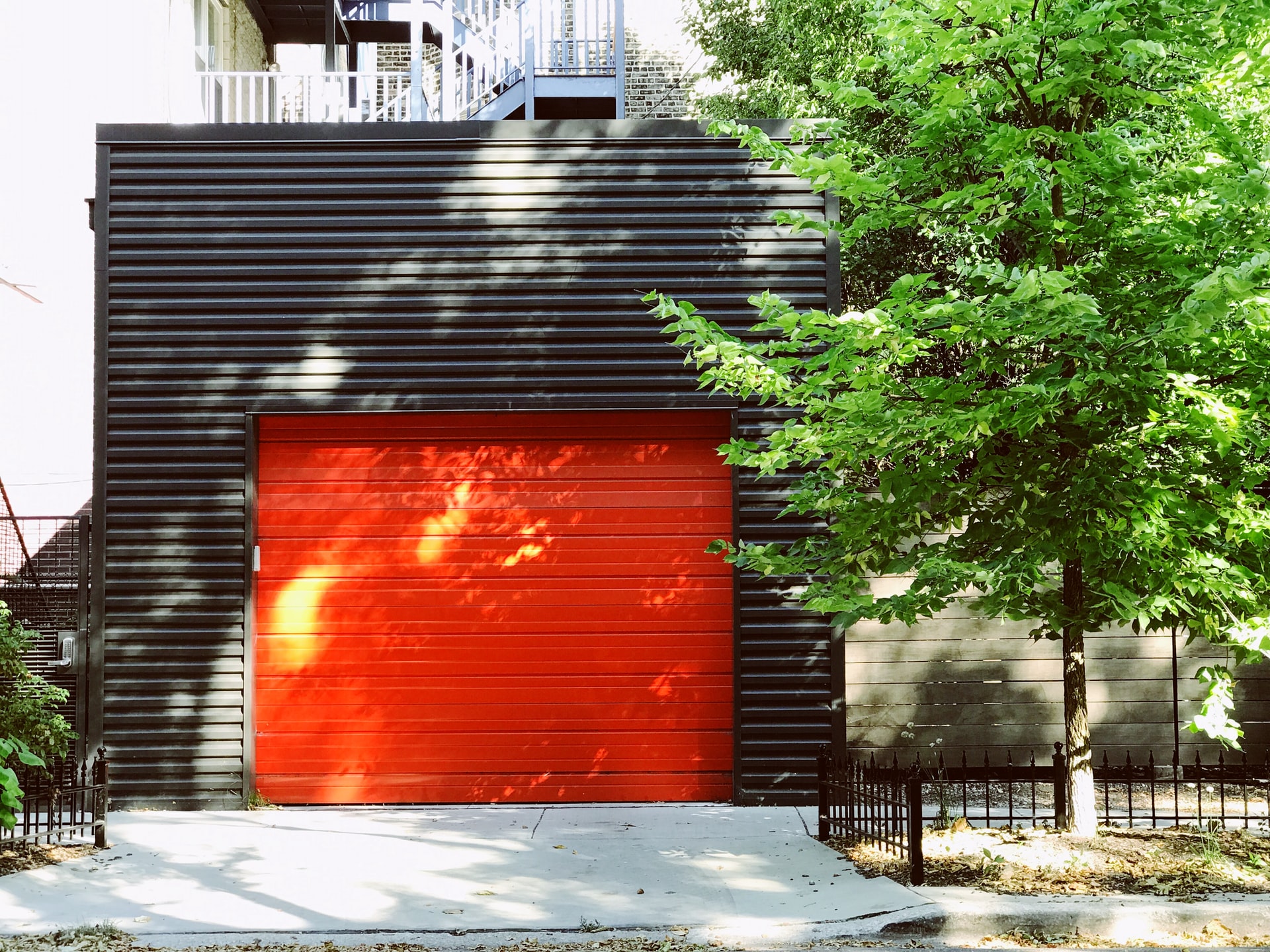 Different Ways To Install A New Garage Door Different Ways To Install A New Garage Door