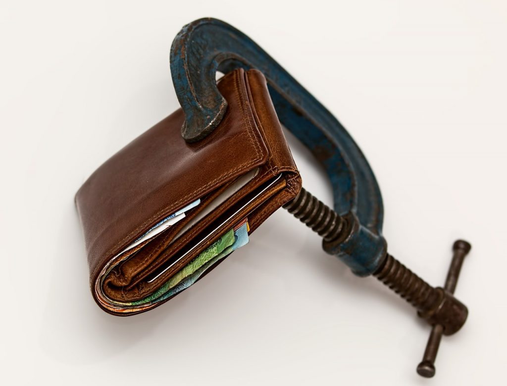 Quick And Smart Solutions To Help You Overcome Your Financial Difficulties