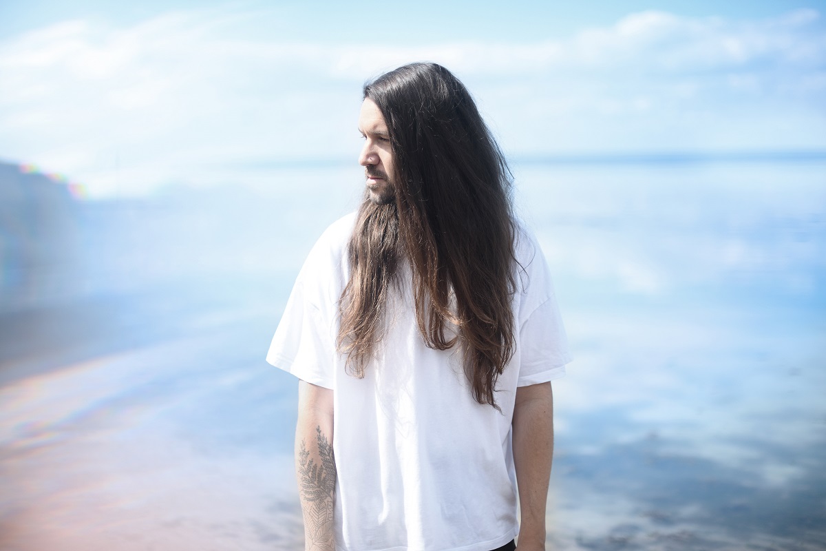ETHERWOOD SHARES HIS EXCITING NEW ALBUM ETHERWOOD SHARES HIS EXCITING NEW ALBUM