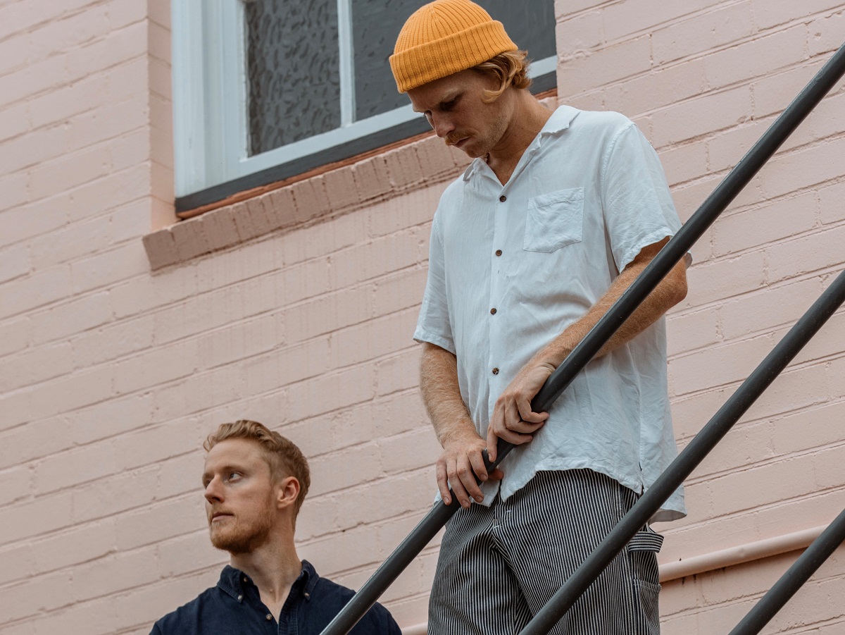 Hollow Coves Return with Serene New Single 'Purple' Hollow Coves Return with Serene New Single 'Purple'