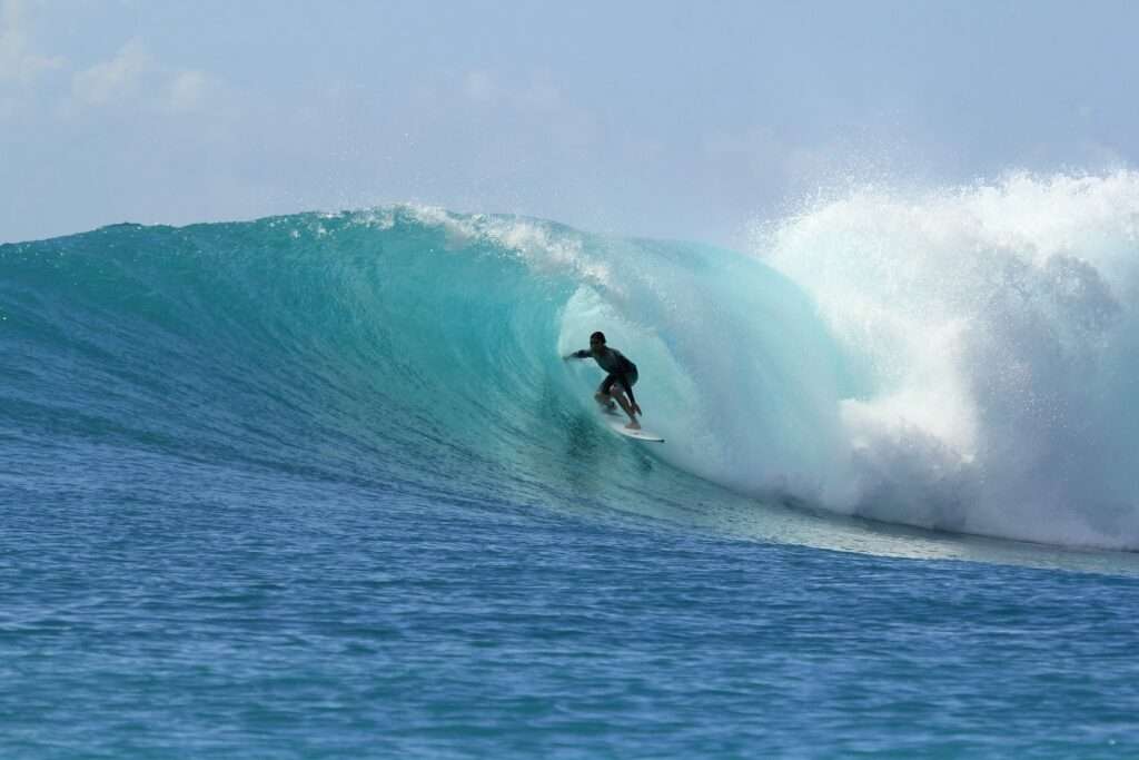 Best Surfing Locations in Australia