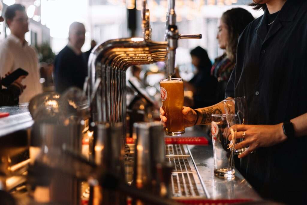 sports bars in sydney