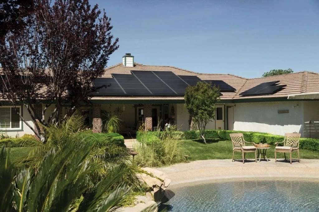 Benefits of Installing Roof Solar Panels