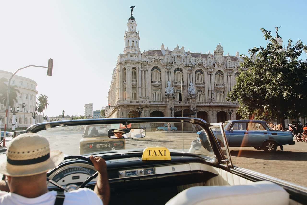 Top Travel Tips To Make Your Next Trip a Success