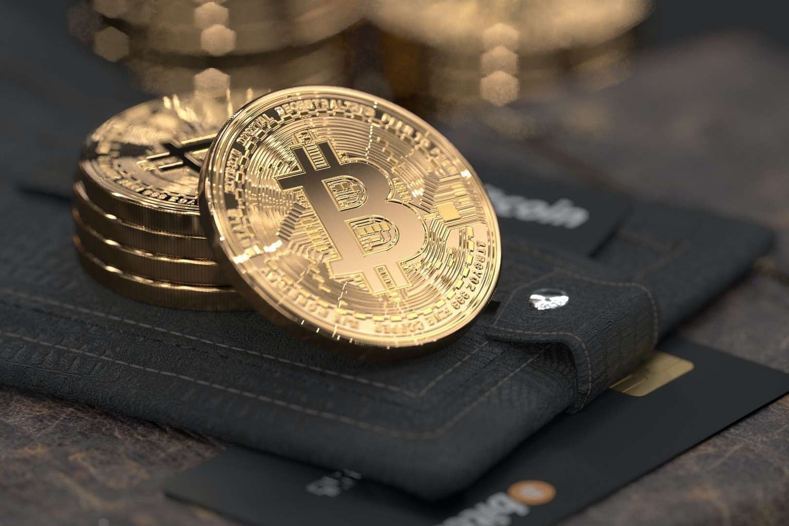 Why Investing in Bitcoin is A Good Option Why Investing in Bitcoin is A Good Option