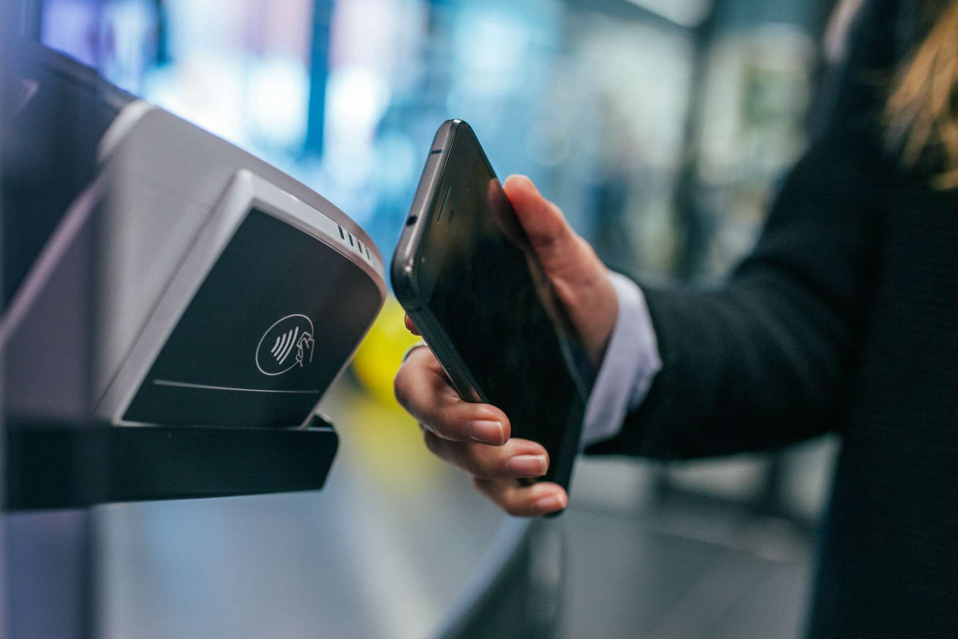 Software Wallets and Hardware Wallets Software Wallets and Hardware Wallets