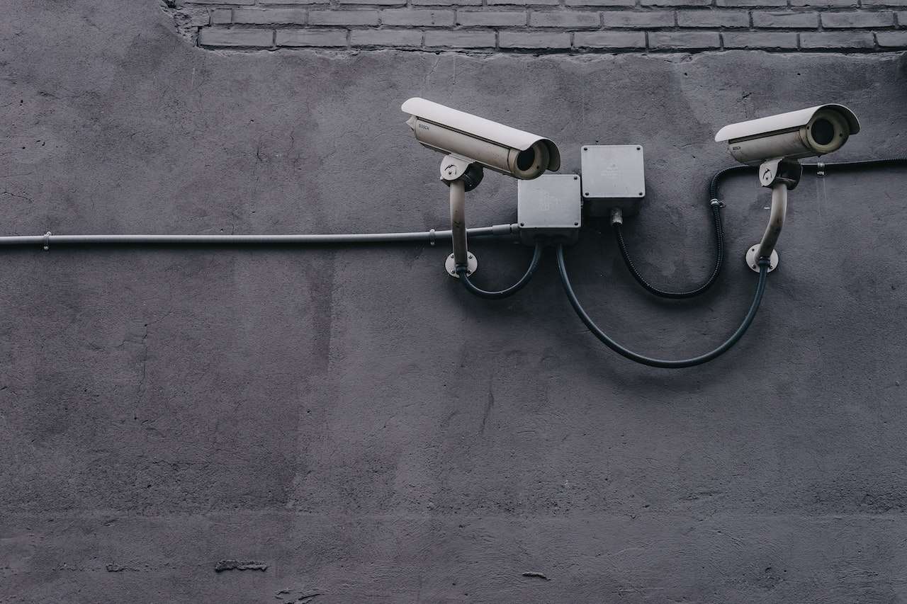 Top Ways To Secure Your Belongings Before Setting Off On A Journey