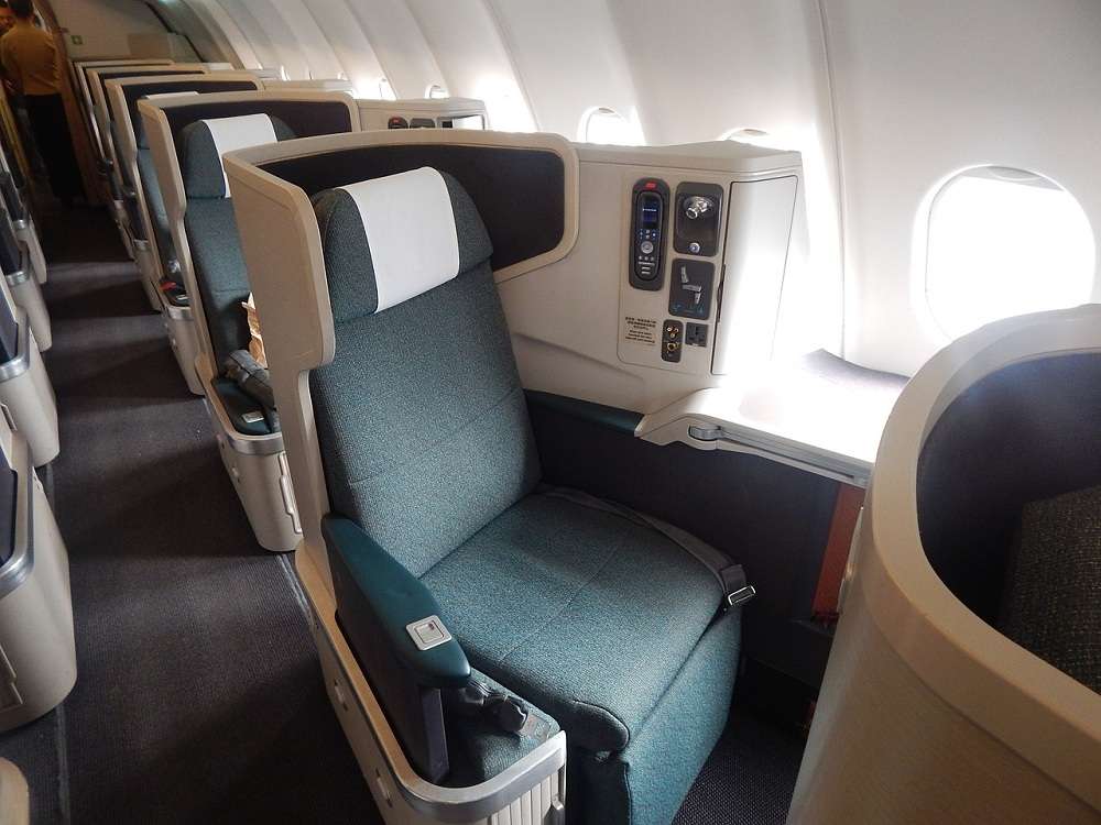 last-minute business class tickets