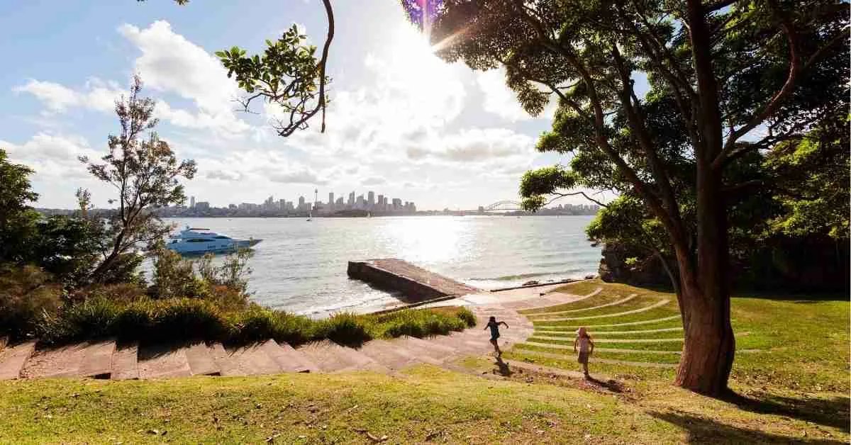 Bradley’s Head to Chowder Bay 
