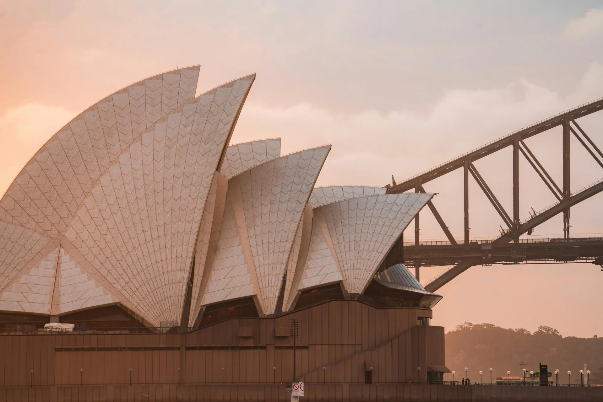 Sydney opera house (10) Salary Requirements to Nominate a Worker