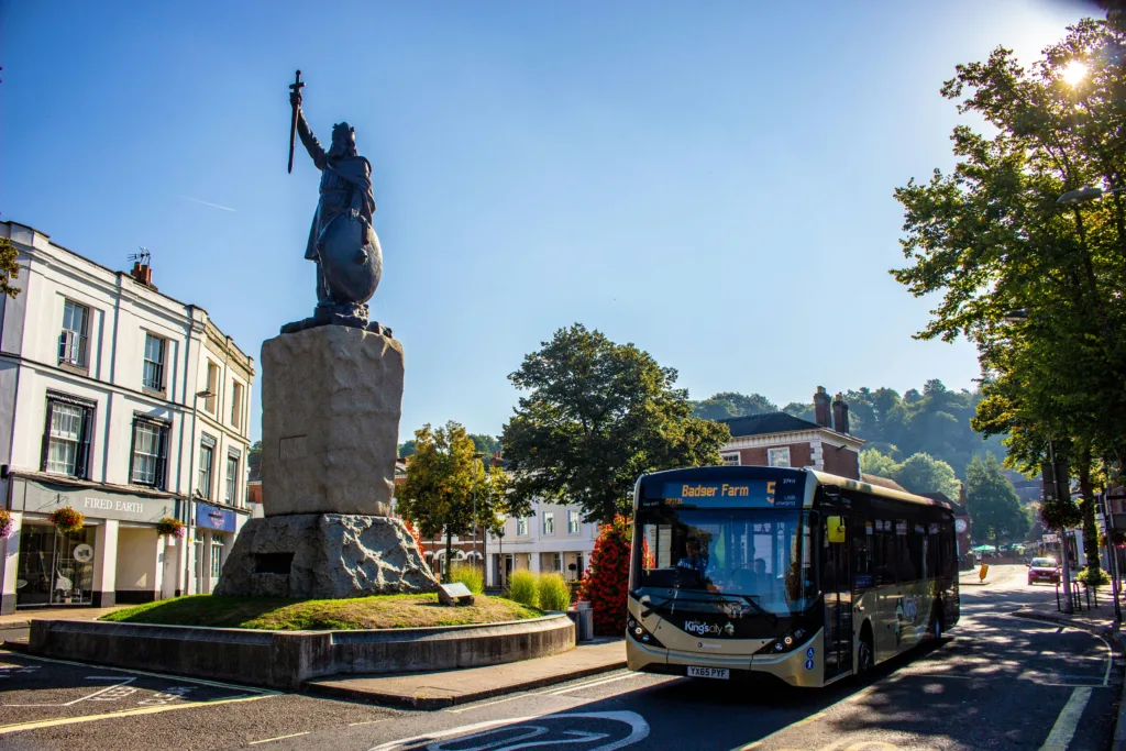 cities near london to visit: winchester